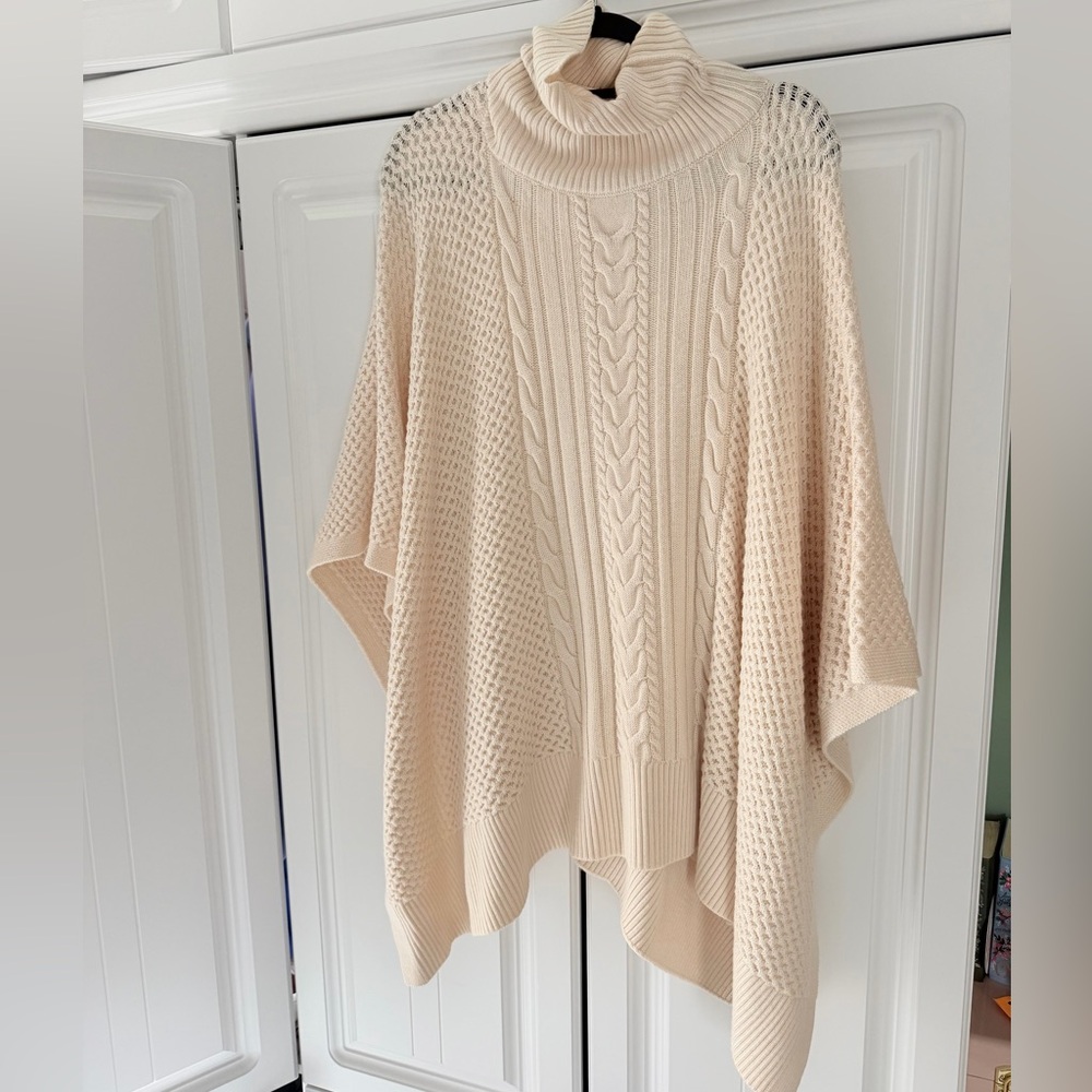 Lululemon OS sweater